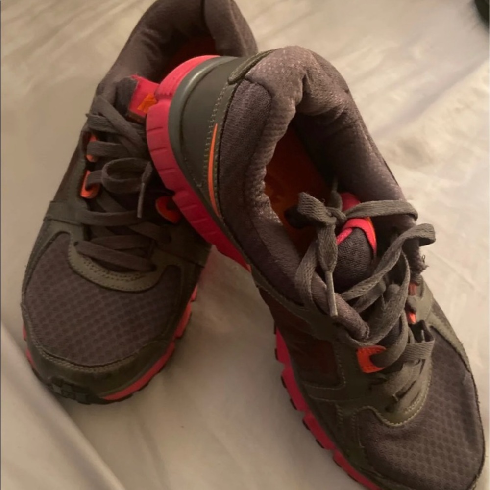 Walking shoes
